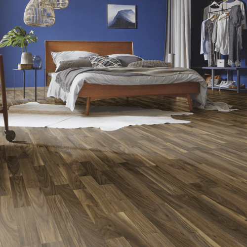 Walnut Historia D4773 Dynamic 2 Col. Laminate Wood Flooring 8mm